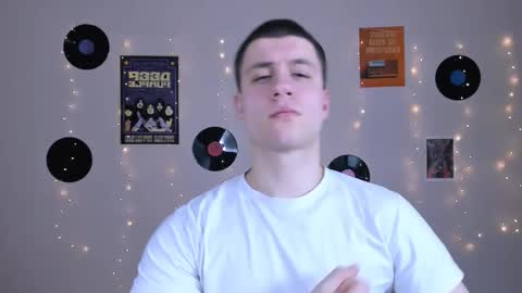 Snapshot of neo_raze_ chatting on February 2, 8:07 pm neo_raze_ online show from February 2, 8:07 pm