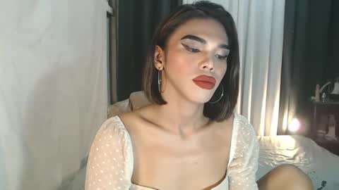 neomi online show from February 3, 7:08 pm