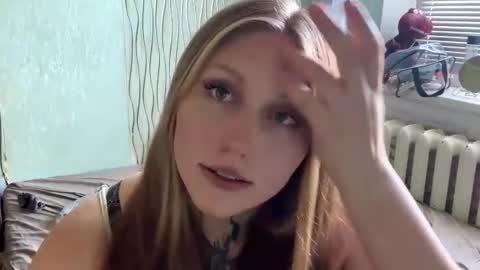neomimaddern online show from July 19, 3:38 pm