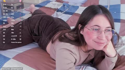 Snapshot of neonquack chatting on January 2, 12:03 pm Riley online show from January 2, 12:03 pm