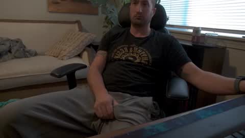 Snapshot of neox400 chatting on November 22, 6:40 pm neox400 online show from November 22, 6:40 pm