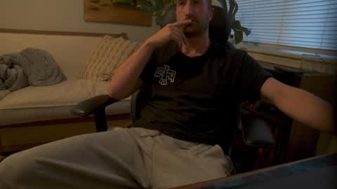 Snapshot of neox400 chatting on November 27, 12:13 am neox400 online show from November 27, 12:13 am