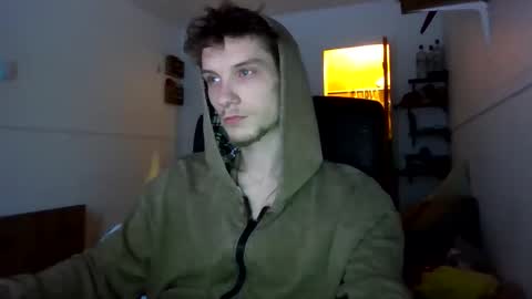 Snapshot of nephew_p chatting on March 21, 11:08 pm nephew_p online show from March 21, 11:08 pm