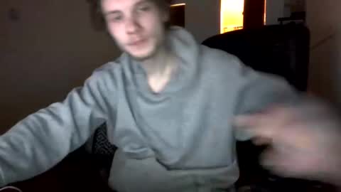 Snapshot of nephew_p chatting on March 31, 2:35 am nephew_p online show from March 31, 2:35 am