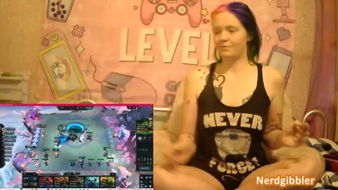 Snapshot of nerdgibbler chatting on December 4, 2:26 pm NerdGibbler online show from December 4, 2:26 pm