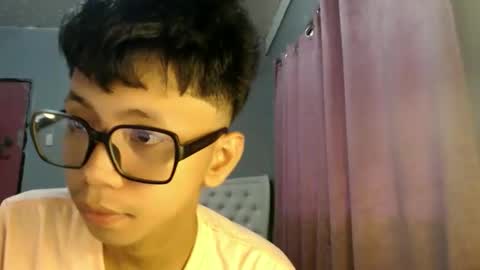 Snapshot of nerdy_nate chatting on May 29, 10:08 pm Ethan online show from May 29, 10:08 pm