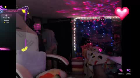 NerdySquirty online show from April 15, 4:52 am