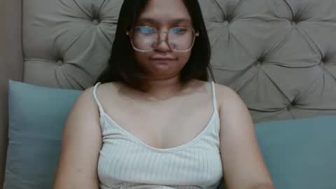 nerdypinaypie online show from February 17, 1:46 am