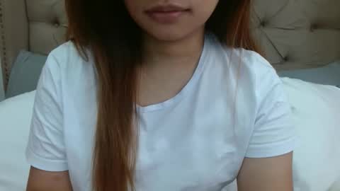 nerdysweetpinay online show from October 7, 1:25 am