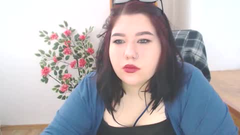 Snapshot of nereia chatting on February 26, 8:13 am nereia online show from February 26, 8:13 am