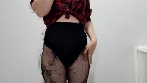 Crystal New online show from May 11, 7:47 am