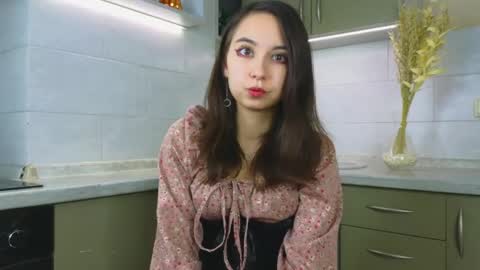 Snapshot of nerixalvire chatting on May 11, 3:07 pm Emily online show from May 11, 3:07 pm