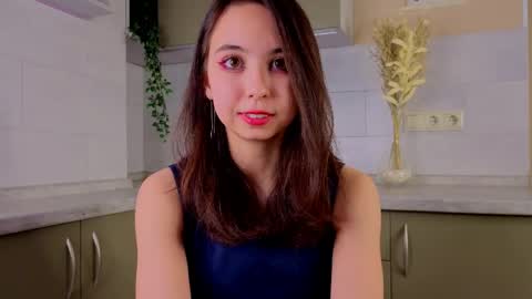 Snapshot of nerixalvire chatting on May 17, 3:08 pm Emily online show from May 17, 3:08 pm