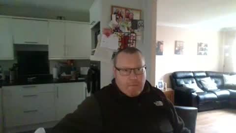 Snapshot of nesuk chatting on January 22, 1:32 pm nesuk online show from January 22, 1:32 pm