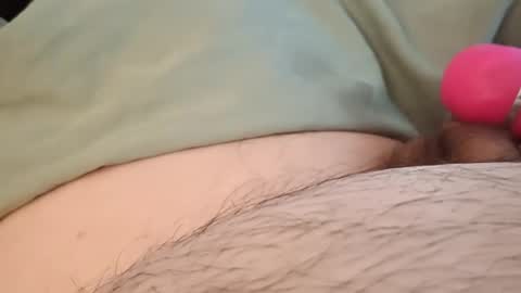 Snapshot of neverseentthatb4 chatting on September 17, 12:29 pm Matt online show from September 17, 12:29 pm