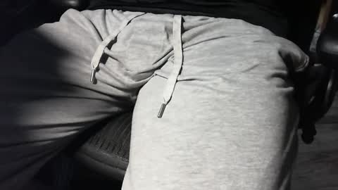 Snapshot of nevrsaynevr2000 chatting on September 19, 8:31 pm nevrsaynevr2000 online show from September 19, 8:31 pm