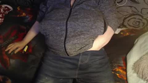 Lilly  online show from April 4, 3:05 am