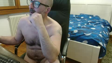 simi online show from March 15, 5:24 am