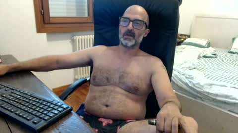Snapshot of new_simi_74 chatting on July 4, 12:00 pm simi online show from July 4, 12:00 pm