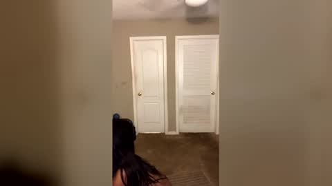 newatl1211 online show from April 18, 5:22 am