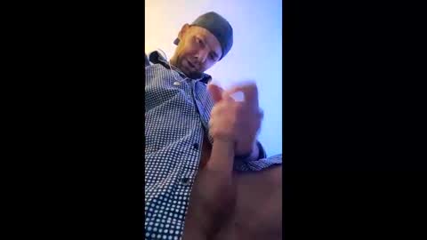 newboytoy38 online show from May 8, 4:56 pm