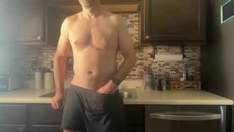 newguy_097 online show from November 2, 4:09 pm