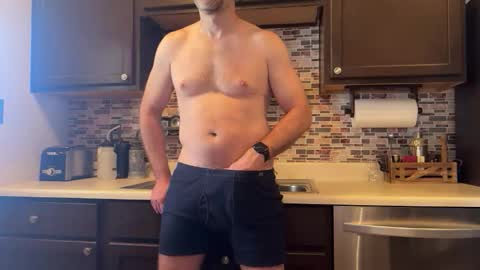 Snapshot of newguy_097 chatting on February 28, 6:20 pm newguy_097 online show from February 28, 6:20 pm