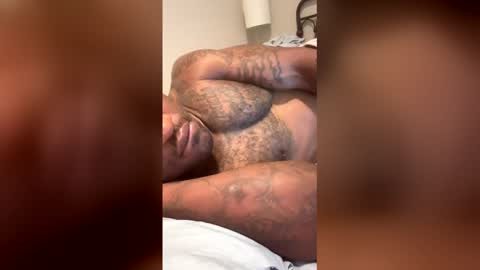 Snapshot of newsong2301 chatting on February 23, 4:10 am newsong2301 online show from February 23, 4:10 am