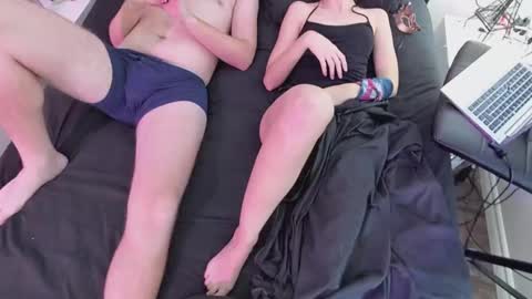 Snapshot of newvay chatting on January 12, 3:06 pm CrownChaos online show from January 12, 3:06 pm