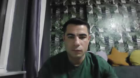 Snapshot of newworld0 chatting on December 15, 3:42 pm newworld0 online show from December 15, 3:42 pm