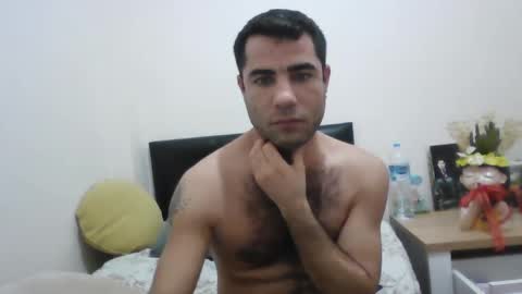 Snapshot of newworld0 chatting on December 31, 6:02 pm newworld0 online show from December 31, 6:02 pm