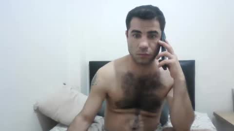 Snapshot of newworld0 chatting on February 4, 7:11 pm newworld0 online show from February 4, 7:11 pm