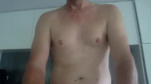 Snapshot of newysub75 chatting on March 4, 2:28 am newysub75 online show from March 4, 2:28 am