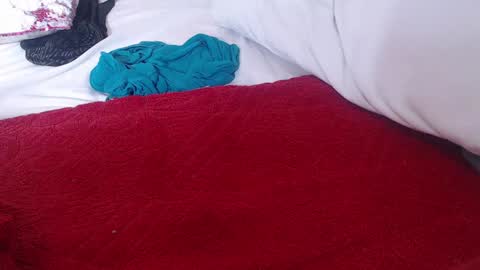 nextdoor_fantasy online show from January 24, 6:35 am