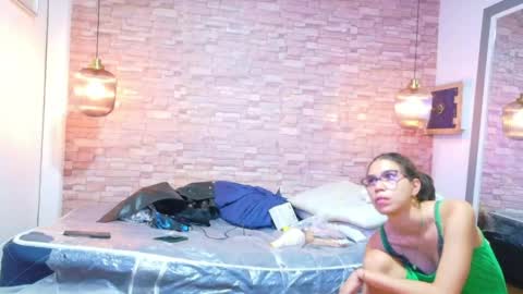 nextdoor_fantasy online show from May 26, 3:13 am