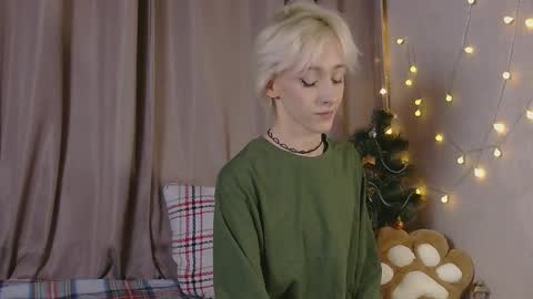 Snapshot of nextvibe1 chatting on January 5, 5:38 pm NextVibe1 online show from January 5, 5:38 pm