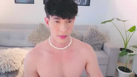 Snapshot of neythan__blaze chatting on September 24, 5:16 pm   online show from September 24, 5:16 pm