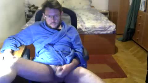 Snapshot of nezoss chatting on April 22, 8:17 am nezoss online show from April 22, 8:17 am