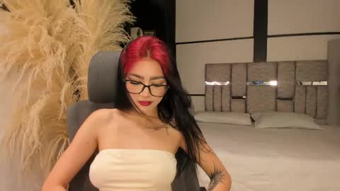 Snapshot of nezukoo_1 chatting on May 27, 8:39 pm nezukoo_1 online show from May 27, 8:39 pm