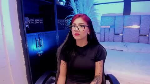 nezukoo_1 online show from June 6, 10:25 pm