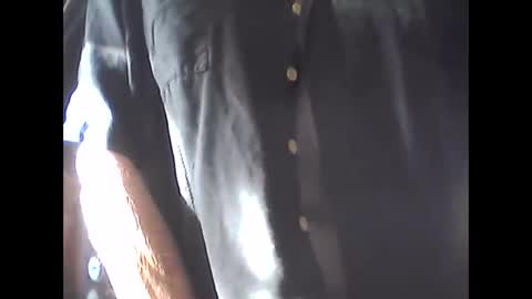 Snapshot of nfgwholoves2cum chatting on December 27, 7:03 pm NFG  Nice Friendly Guy  Dick online show from December 27, 7:03 pm
