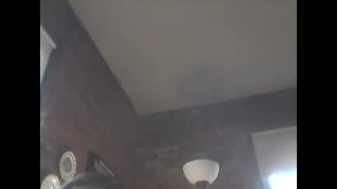 Snapshot of nfgwholoves2cum chatting on December 29, 7:32 pm NFG  Nice Friendly Guy  Dick online show from December 29, 7:32 pm