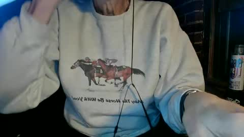 Snapshot of nfgwholoves2cum chatting on January 8, 1:32 am NFG  Nice Friendly Guy  Dick online show from January 8, 1:32 am