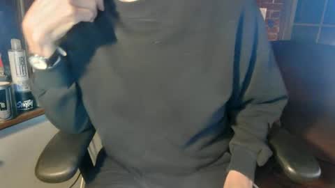 Snapshot of nfgwholoves2cum chatting on January 10, 2:25 am NFG  Nice Friendly Guy  Dick online show from January 10, 2:25 am