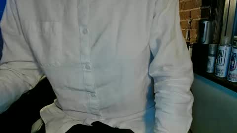 Snapshot of nfgwholoves2cum chatting on January 26, 2:35 am NFG  Nice Friendly Guy  Dick online show from January 26, 2:35 am