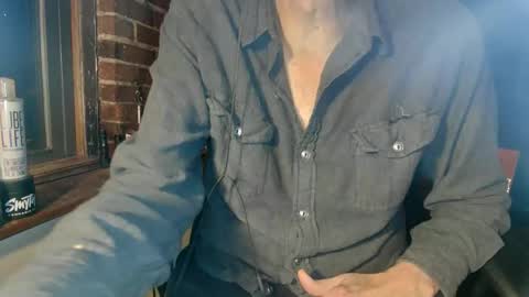 Snapshot of nfgwholoves2cum chatting on February 8, 1:00 am NFG  Nice Friendly Guy  Dick online show from February 8, 1:00 am