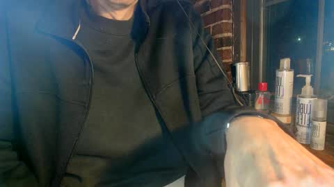 Snapshot of nfgwholoves2cum chatting on February 11, 11:22 pm NFG  Nice Friendly Guy  Dick online show from February 11, 11:22 pm