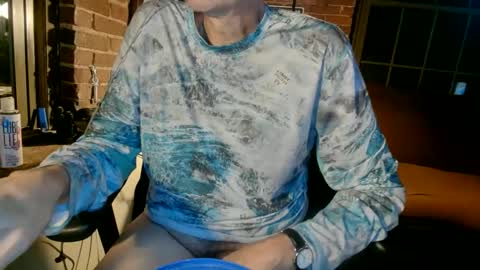 Snapshot of nfgwholoves2cum chatting on September 21, 11:28 pm NFG  Nice Friendly Guy  Dick online show from September 21, 11:28 pm