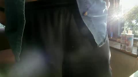 Snapshot of nfgwholoves2cum chatting on September 26, 9:30 pm NFG  Nice Friendly Guy  Dick online show from September 26, 9:30 pm