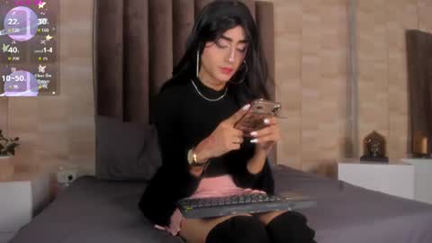Snapshot of nhico_salazar chatting on July 26, 9:11 pm Nico online show from July 26, 9:11 pm